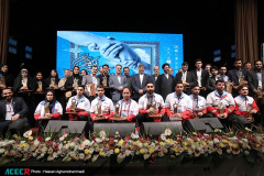 سیزدهمین آیین اعطای تندیس ملی فداکاری به دانشجویان ایران ۱۵ آبان ۱۴۰۳