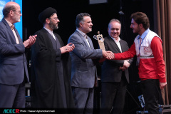 سیزدهمین آیین اعطای تندیس ملی فداکاری به دانشجویان ایران ۱۵ آبان ۱۴۰۳